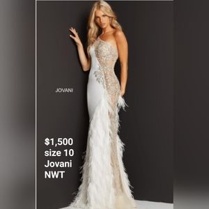 Jovani Size 10 NWT 03389